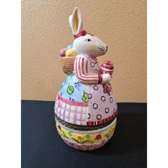 Villeroy & Boch Spring Bunnies 8' Porcelain Basket Hinged Trinket Box Ea… - Picture 4 of 9